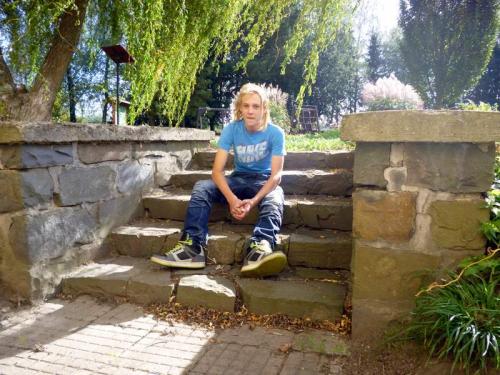 Na školní zahradě