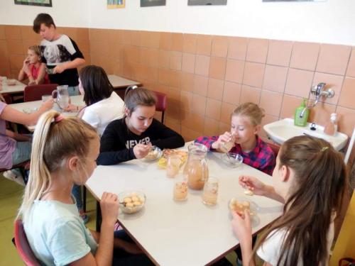Hodina vaření v 6. třídě