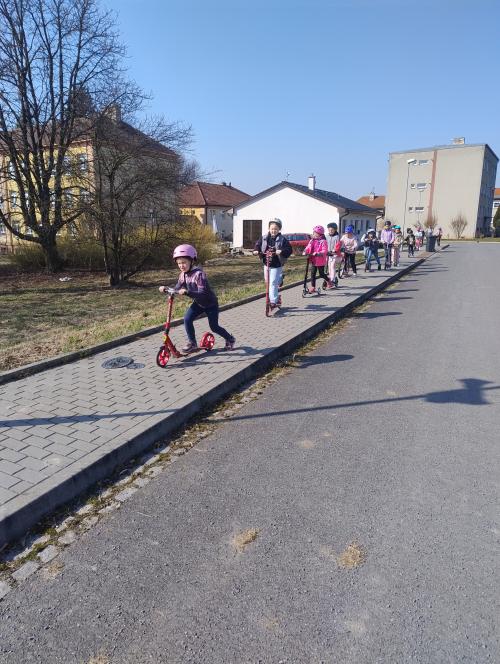 Vyjížďka na koloběžkách